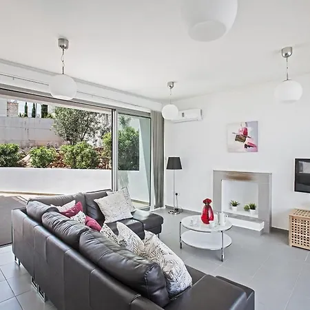 Esprit Ev23 By Interhome