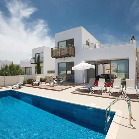 Latchi Esprit Ev23 By Interhome *